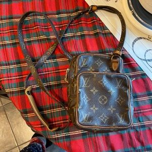 Authentic Monogram Louis Vuitton Pm crossbody